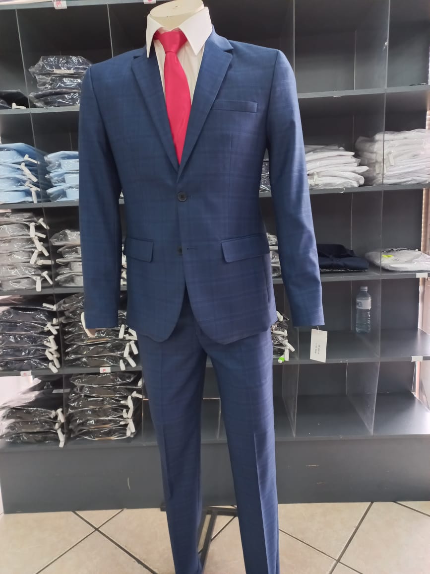 Luxxe Clothing — Corporate Wear